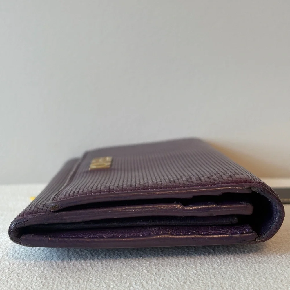 Fendi Leather Long Wallet – Shimmer Purple – Preowned
